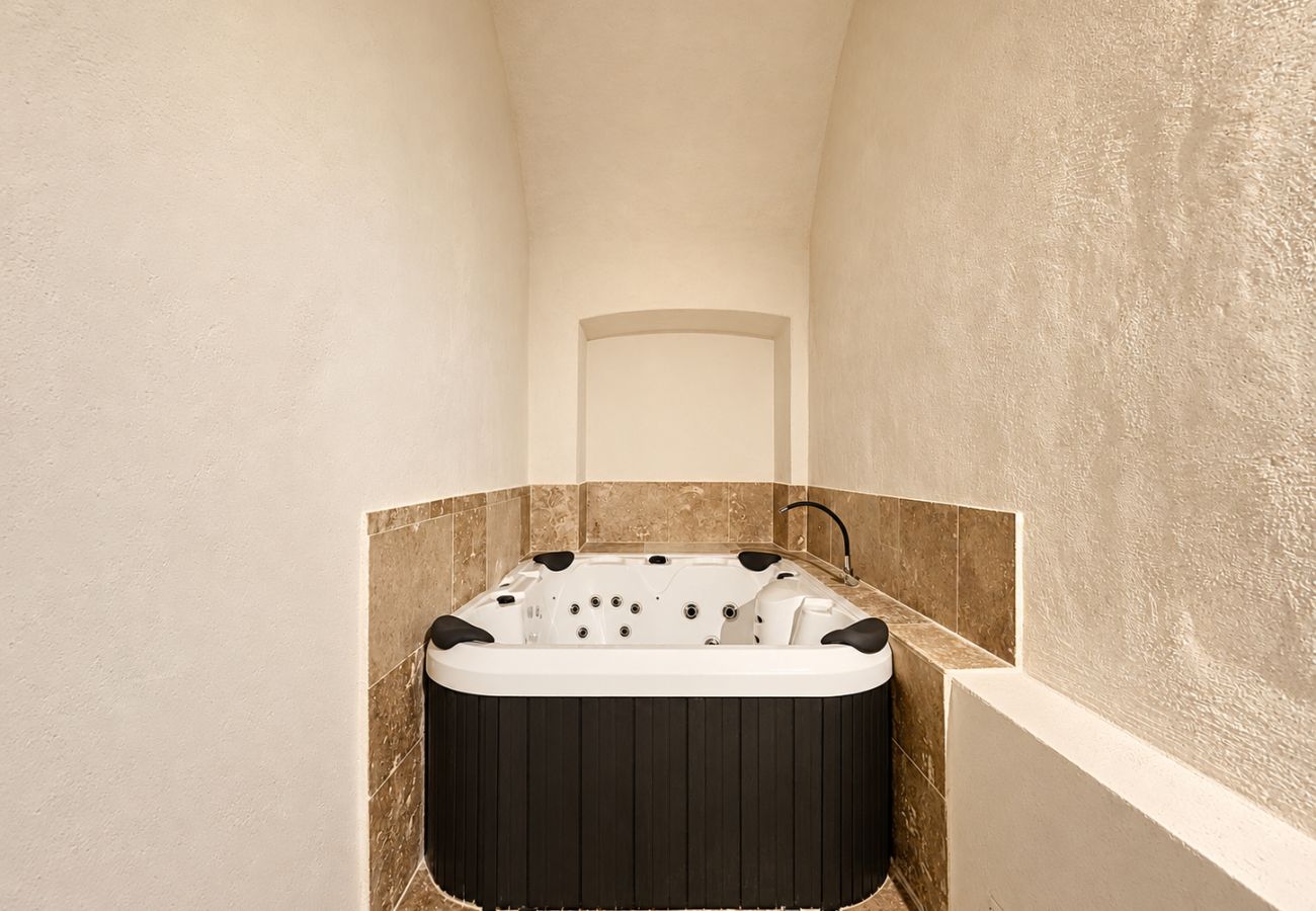 Rent by room in Mercury - La Traverse