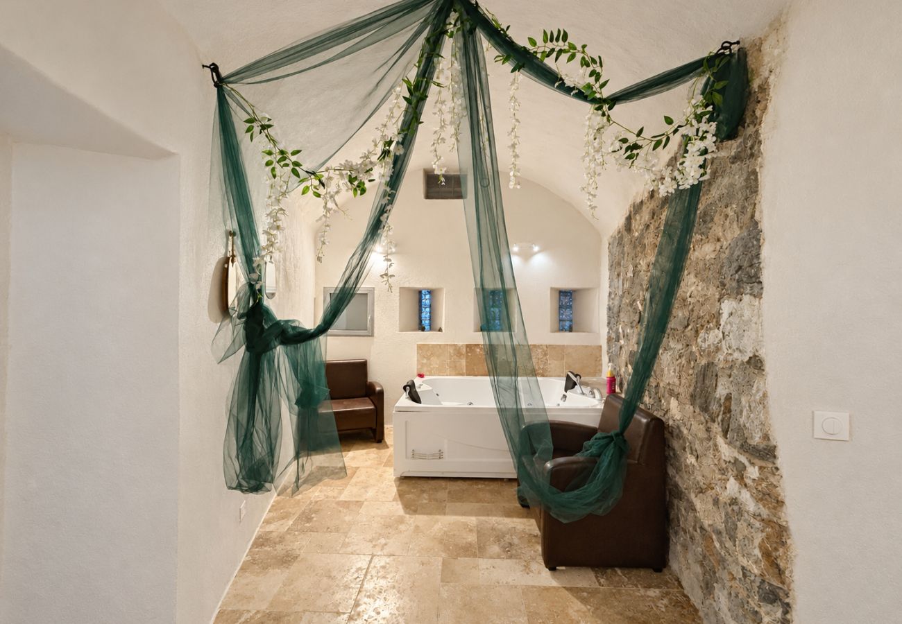 Chambres d'hôtes à Mercury - La Casemate 