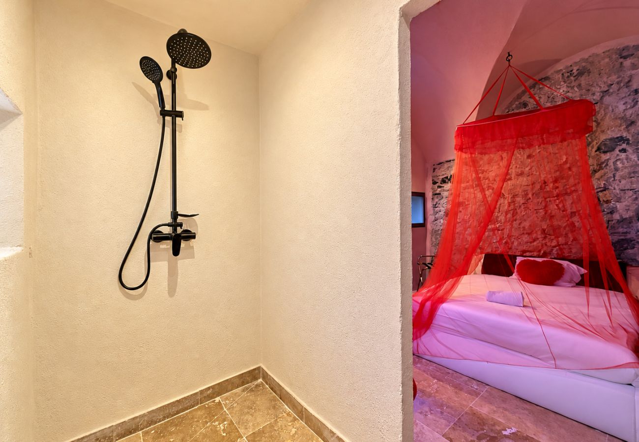 Chambres d'hôtes à Mercury - Le Bastion Rouge 